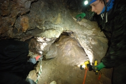 Powiększ 024. Wycieczka do jaskiń Gór Kaczawskich Marian Bochynek.JPG