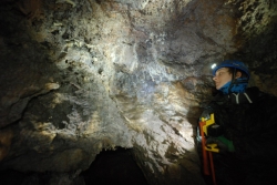 Powiększ 025. Wycieczka do jaskiń Gór Kaczawskich Marian Bochynek.JPG